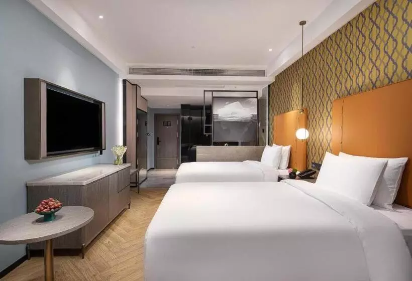 Hotelli Kasion Pugis