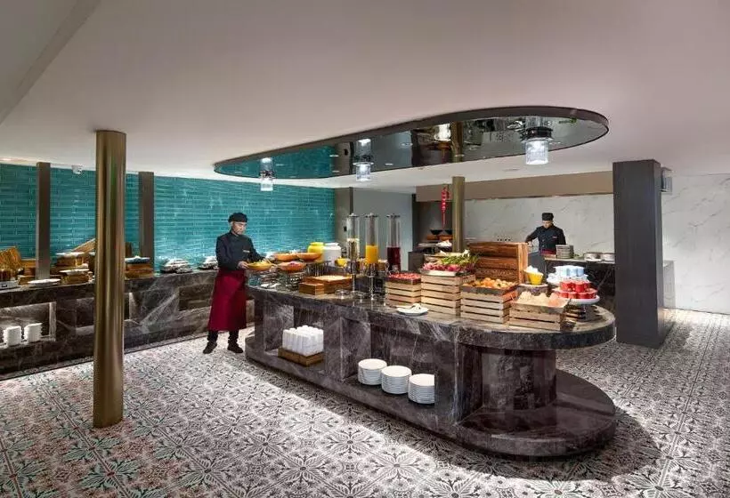 Hotelli Kasion Pugis