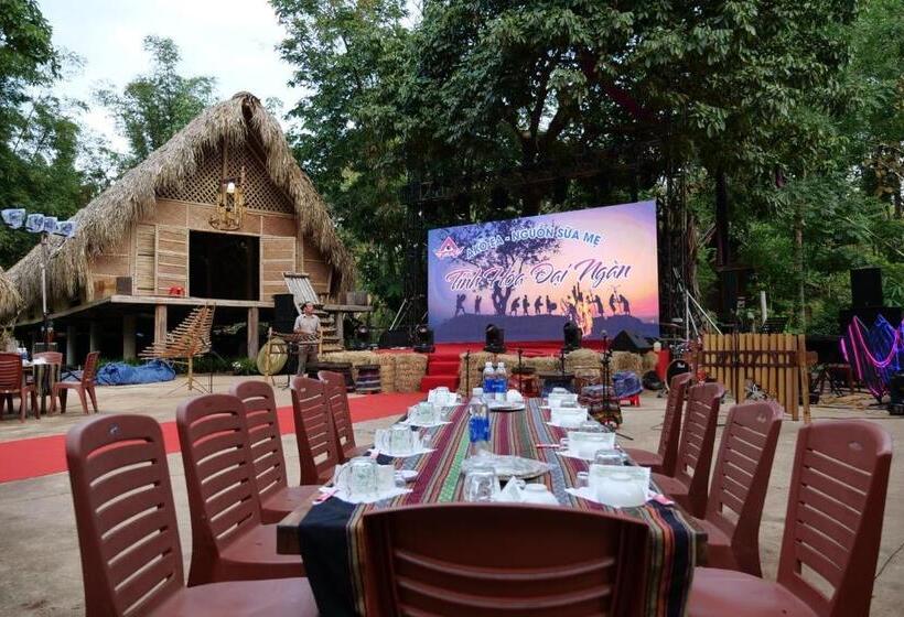 هتل Khu Du Lịch Sinh Thái Akoea