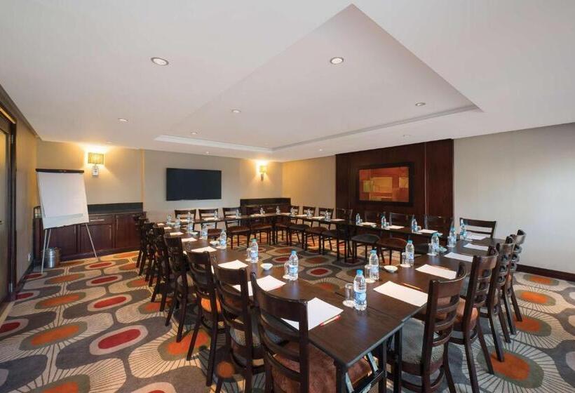 ホテル The Ridgepoint