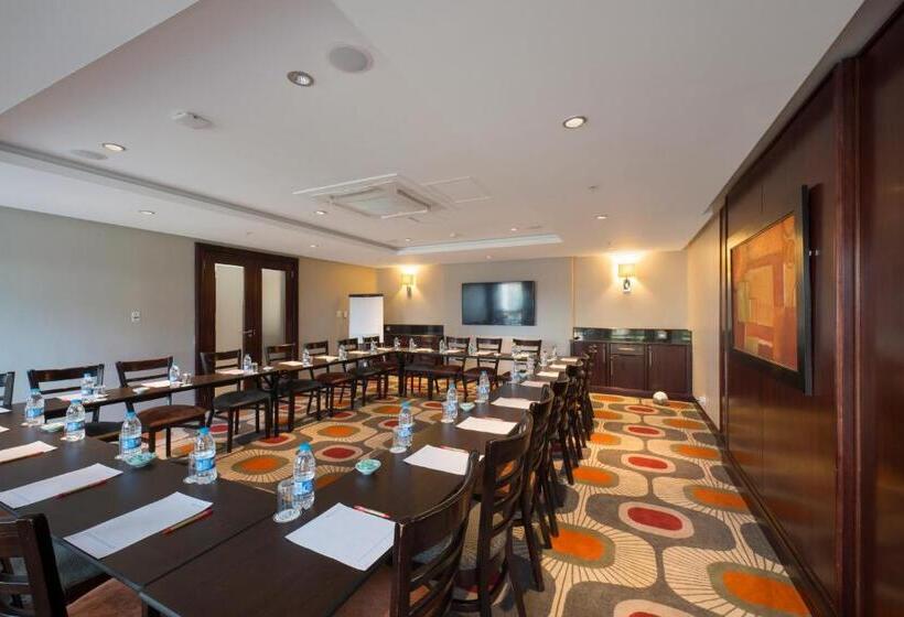 ホテル The Ridgepoint