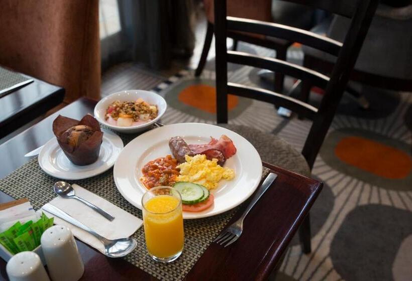 ホテル The Ridgepoint