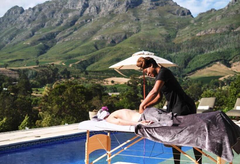 Пансион Alluvia Boutique Winery & Luxury Accommodation