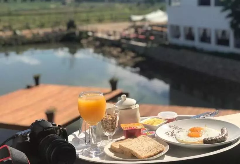 Majatalo Middelplaas Paarl Guesthouse