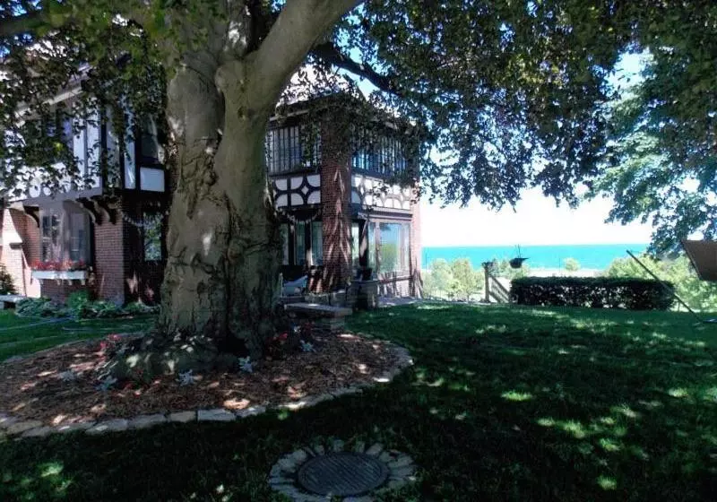 צימר Lochnaiar Inn