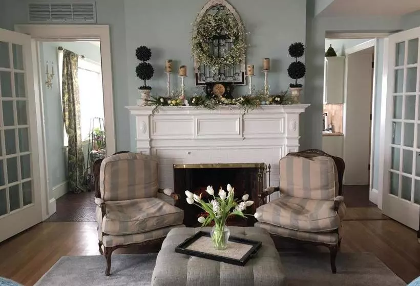 צימר Lochnaiar Inn