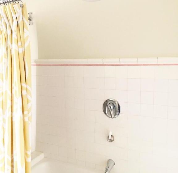 ベッドアンドブレックファースト Lochnaiar Inn