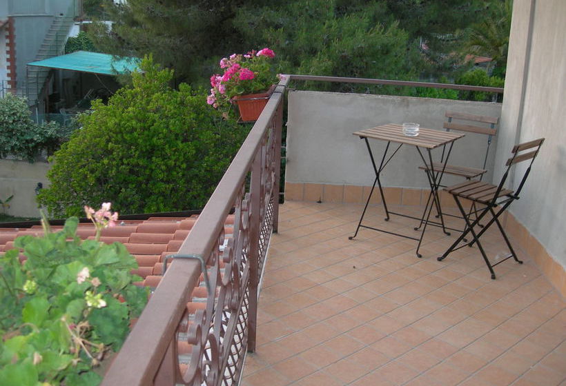 مبيت وإفطار Villa Sole Dell'etna