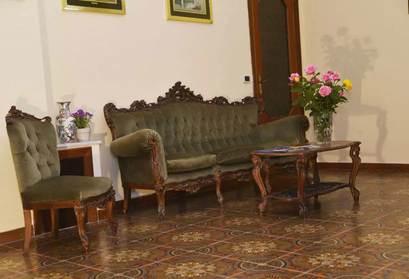 민박 Villa Sole Dell'etna