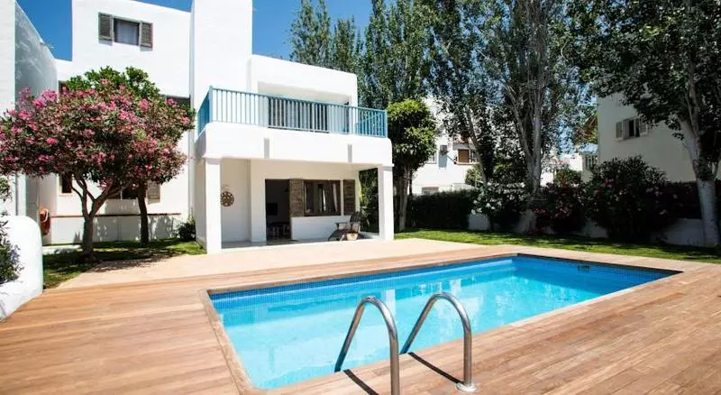 Cabau S'Argamassa Villas