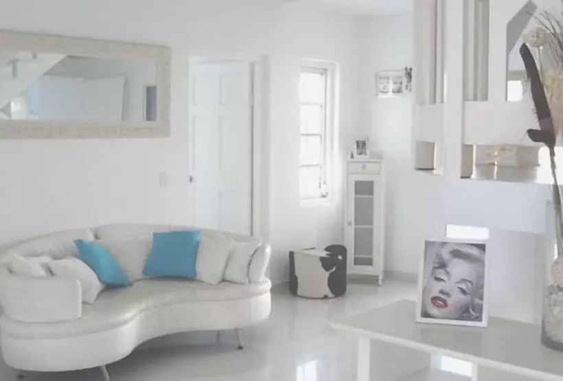 Champartments Villa & Apartments Cristal