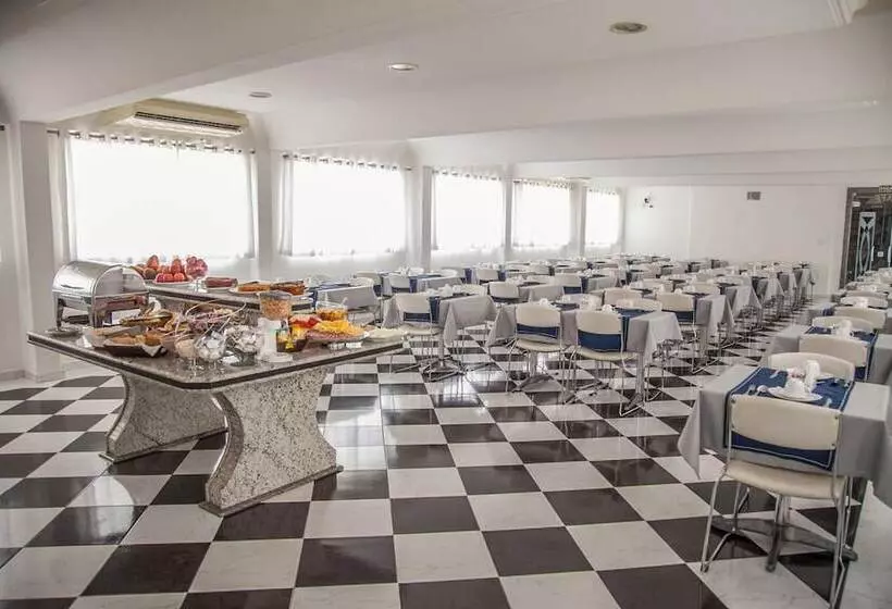 호텔 Atlantico Inn Apart