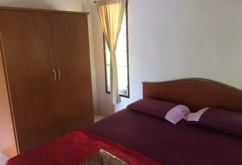 Hotelli Baan Leelawadee