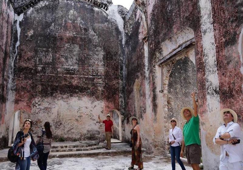 Hotel Hacienda Blanca Flor