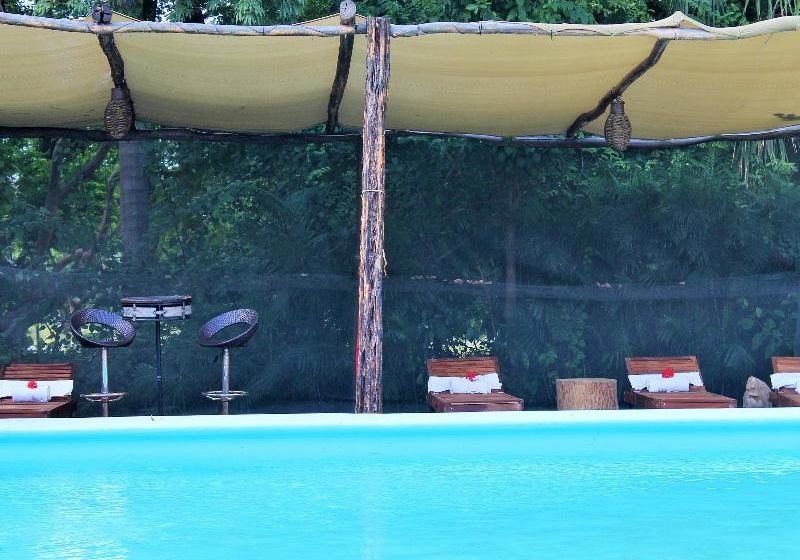 Hotel Hacienda Blanca Flor