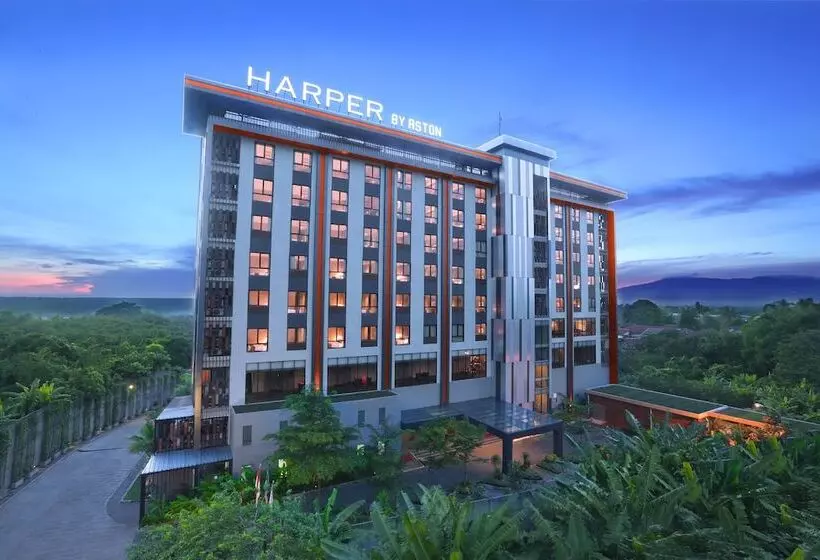 호텔 Harper Purwakarta By Aston