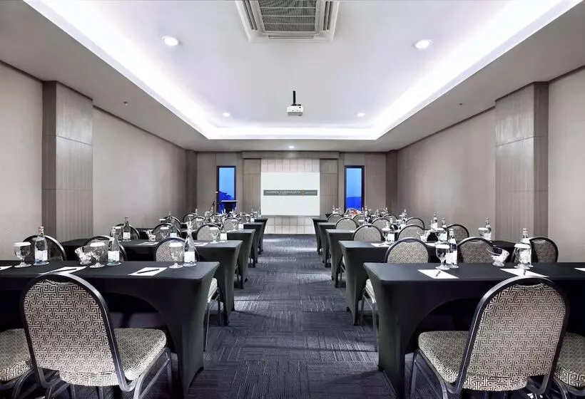 호텔 Harper Purwakarta By Aston