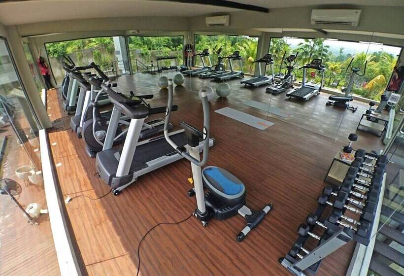 Szálloda Harper Purwakarta By Aston