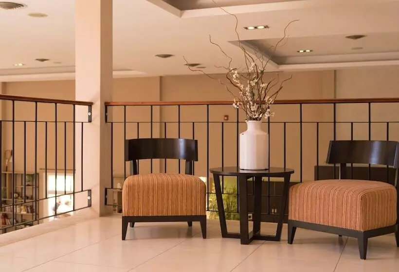 Hotel Howard Johnson By Wyndham Funes