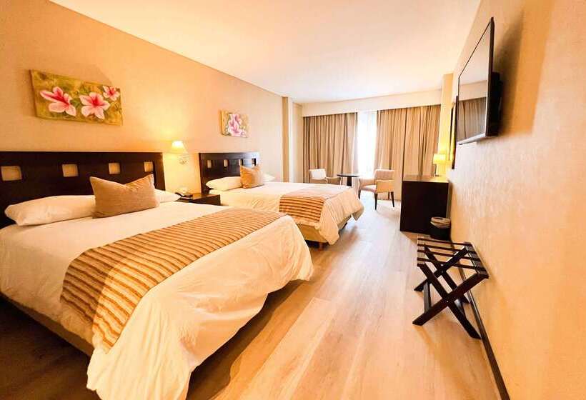 Hotel Howard Johnson By Wyndham Funes