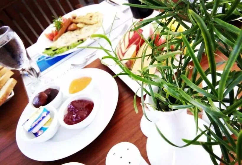 ホテル Iconic Rawana Resort