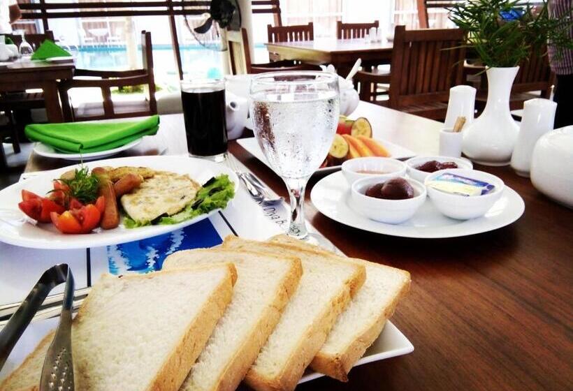 ホテル Iconic Rawana Resort