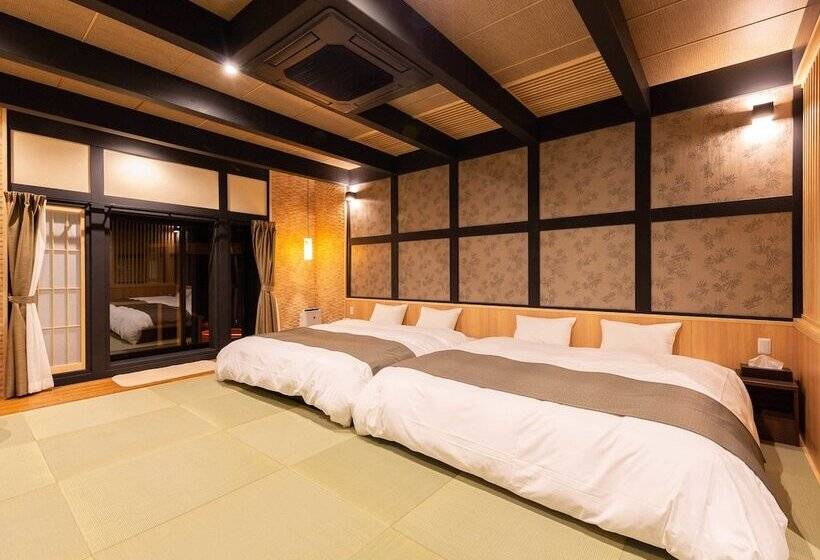 Hotel Katsuragi Onsen Happuu No Yu