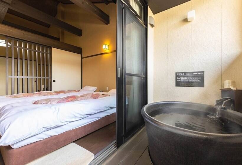 Hotel Katsuragi Onsen Happuu No Yu