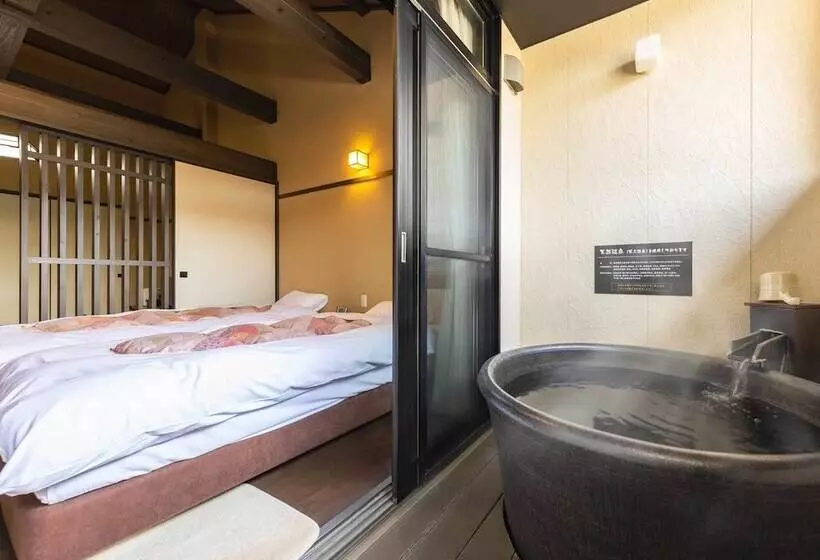 Hotel Katsuragi Onsen Happuu No Yu