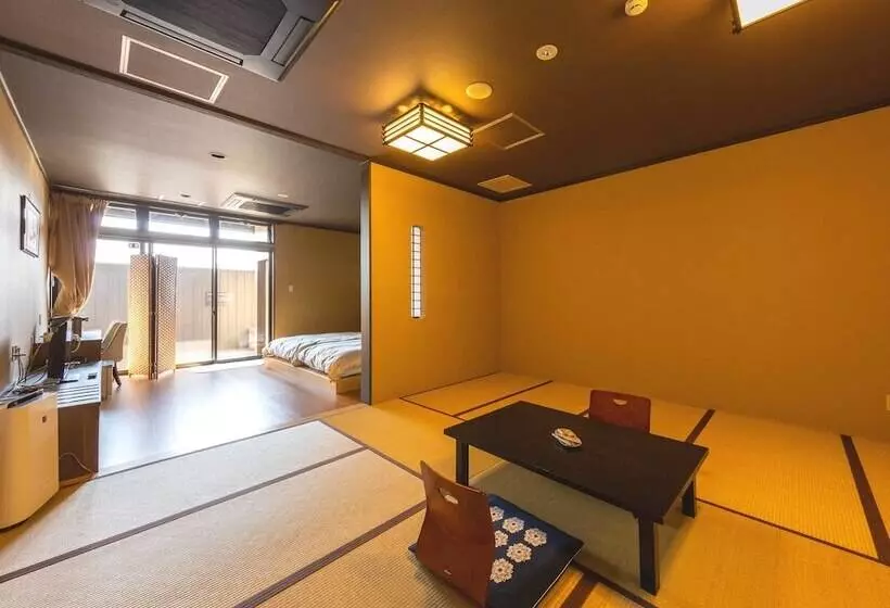 Hotel Katsuragi Onsen Happuu No Yu