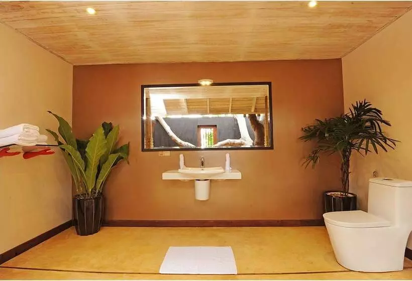 Hotel Nikara Yala Beach Villas