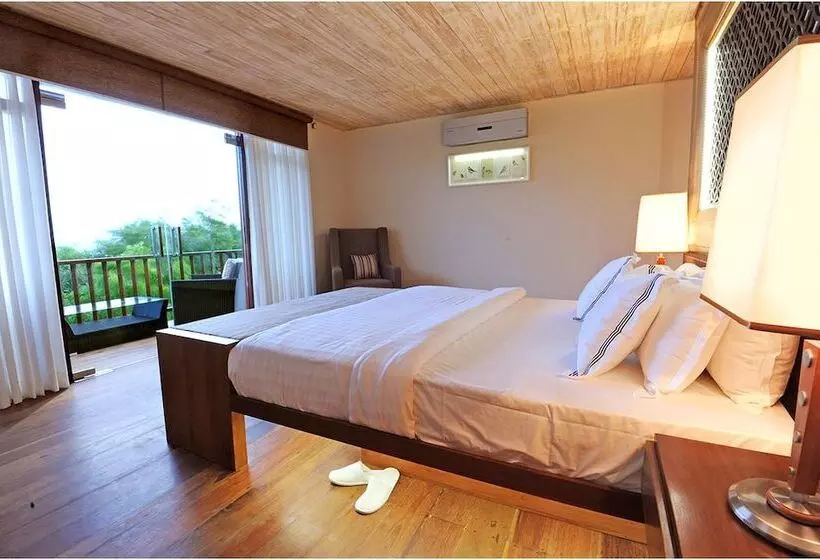 Hotel Nikara Yala Beach Villas