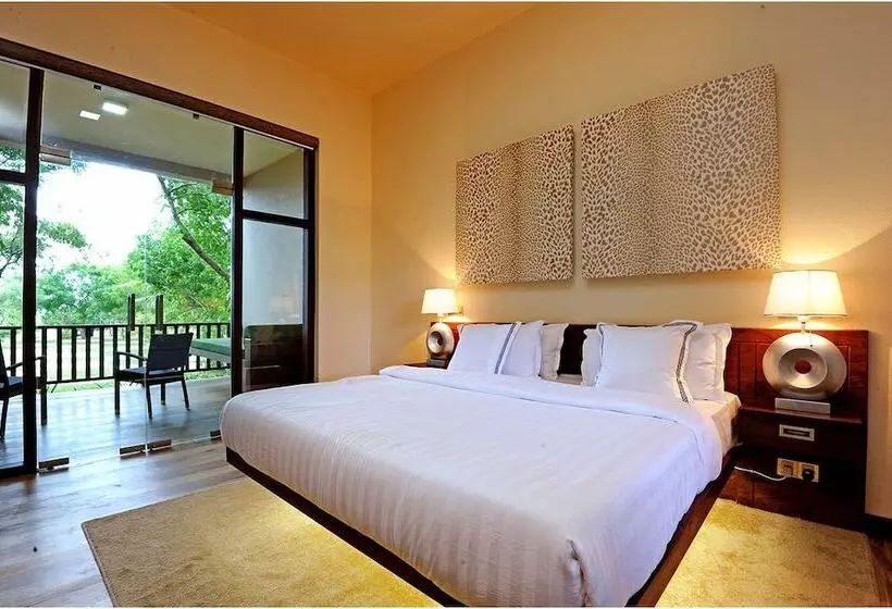 Hotel Nikara Yala Beach Villas