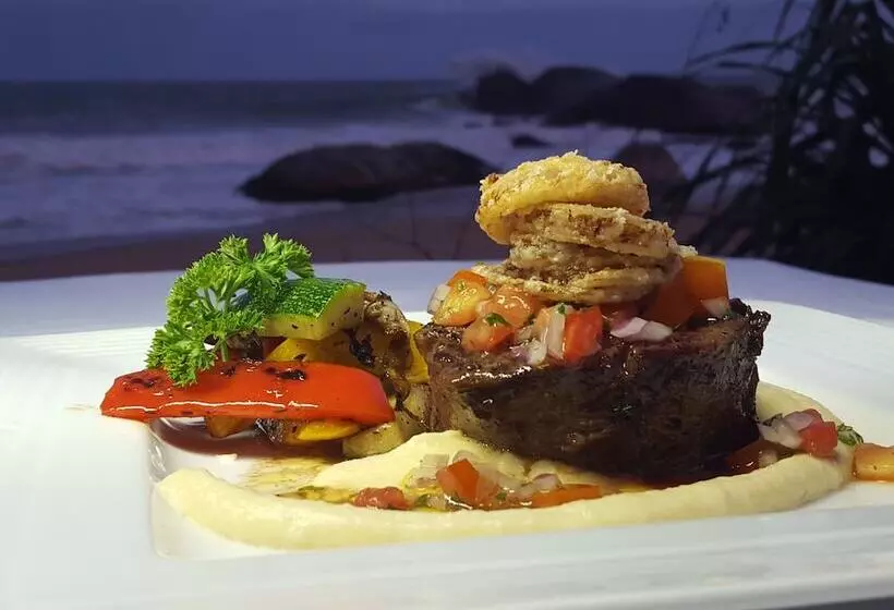 Hotel Nikara Yala Beach Villas