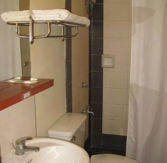 Hotel One Lourdes Dormitel