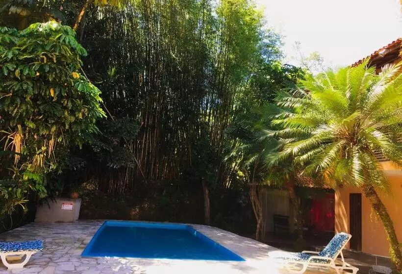 هتل Pousada Azul Banana   Camburi