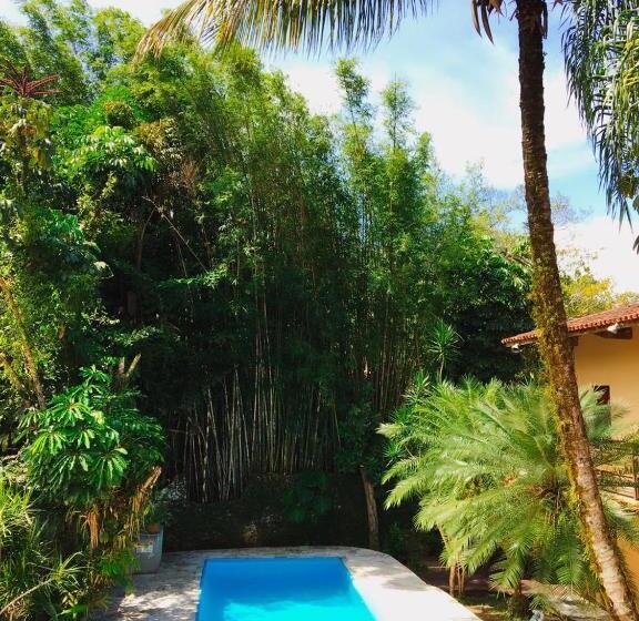 هتل Pousada Azul Banana   Camburi