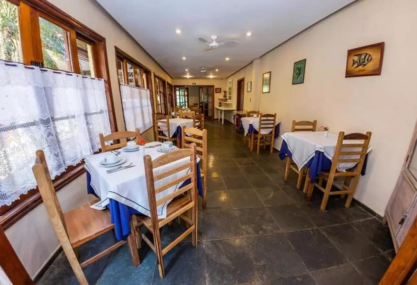 هتل Pousada Azul Banana   Camburi