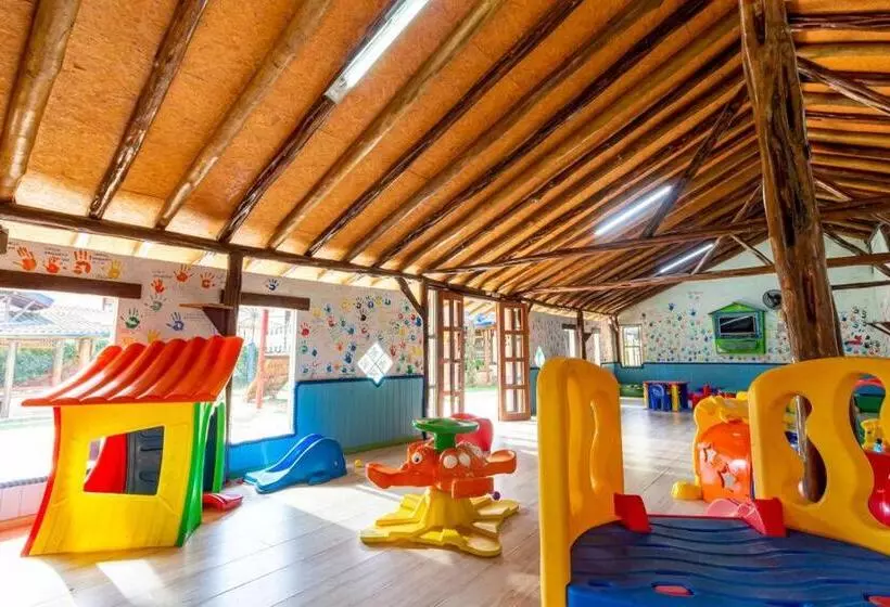 ホテル Pousada Tambayba