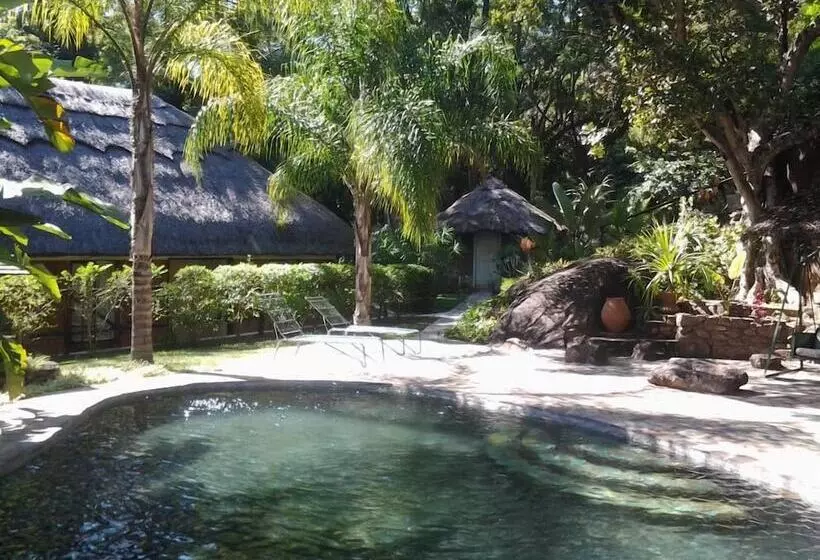 هتل Sethule Lodge