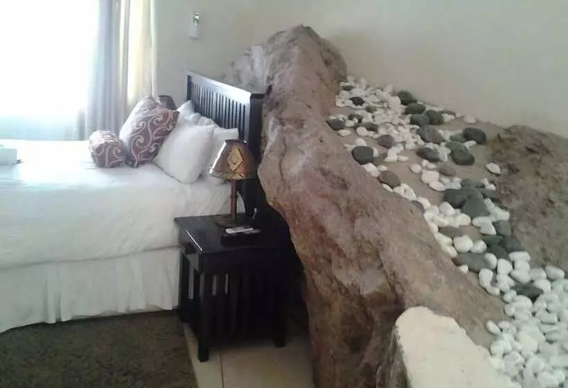 هتل Sethule Lodge