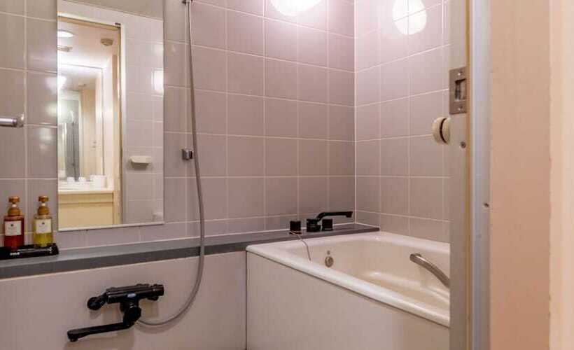 Hotel Shonan Kamakura Crystal