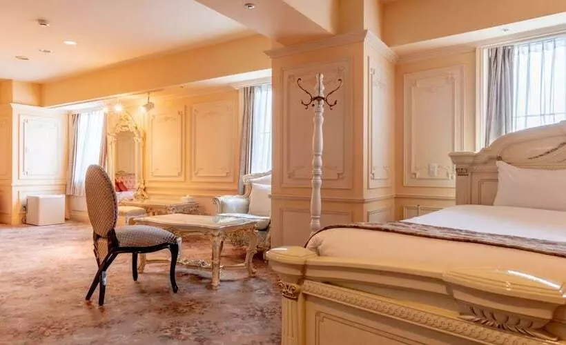 Hotel Shonan Kamakura Crystal