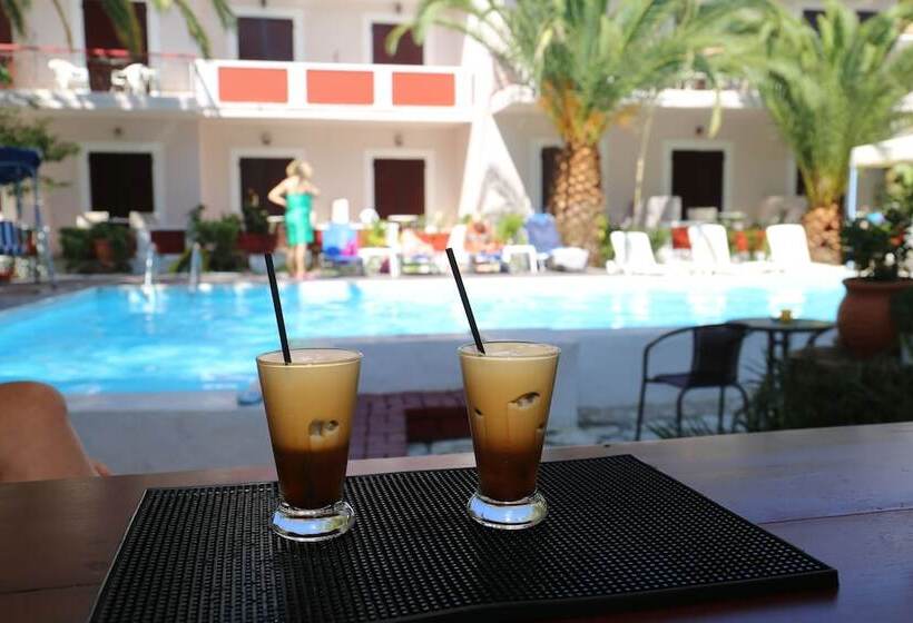 בית מלון כפרי Sunshine Inn