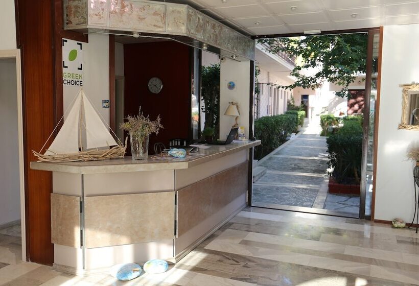 בית מלון כפרי Sunshine Inn