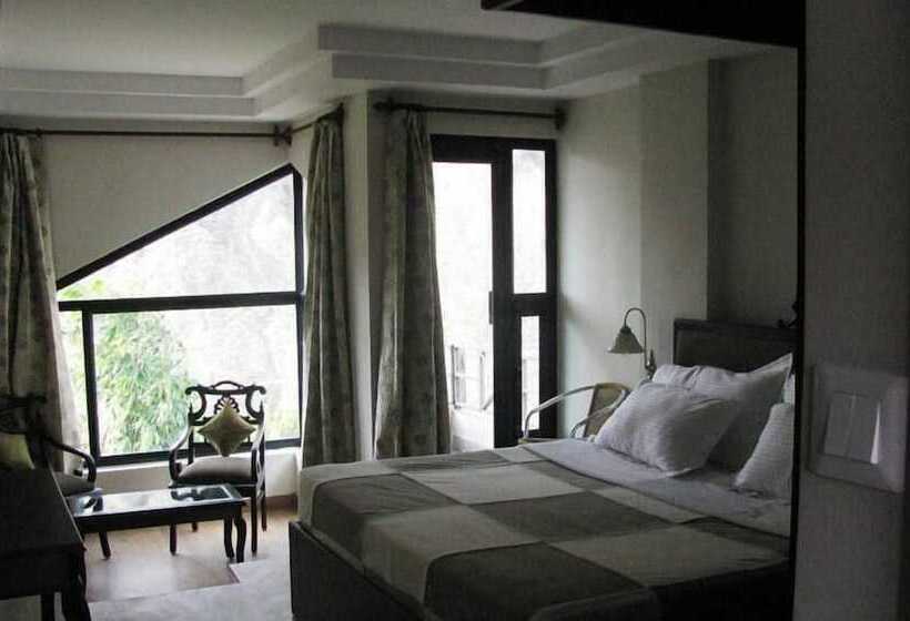 Hotel The Citadel Resorts,jiya