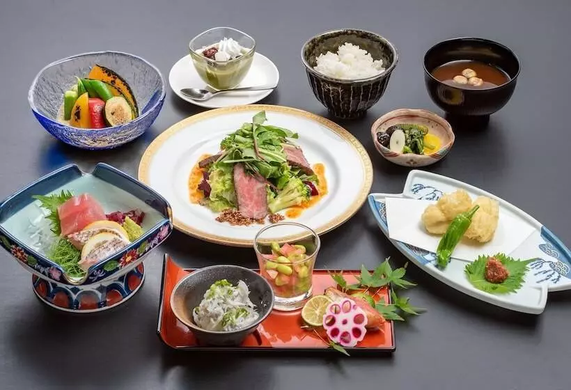 هتل Tkp Lectore Atami Koarashi