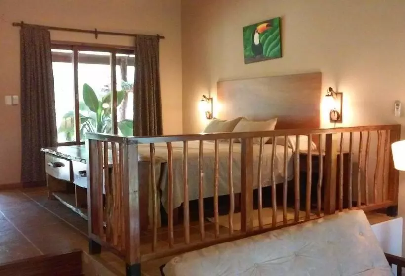 호텔 Ytororo Lodge