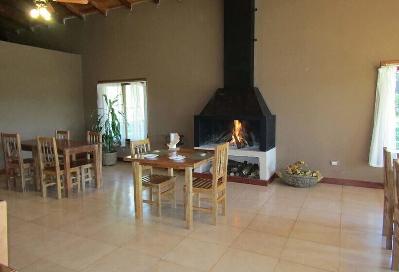 호텔 Ytororo Lodge