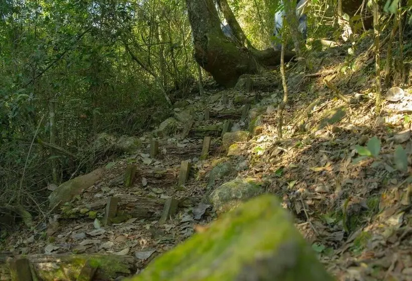 호텔 Ytororo Lodge